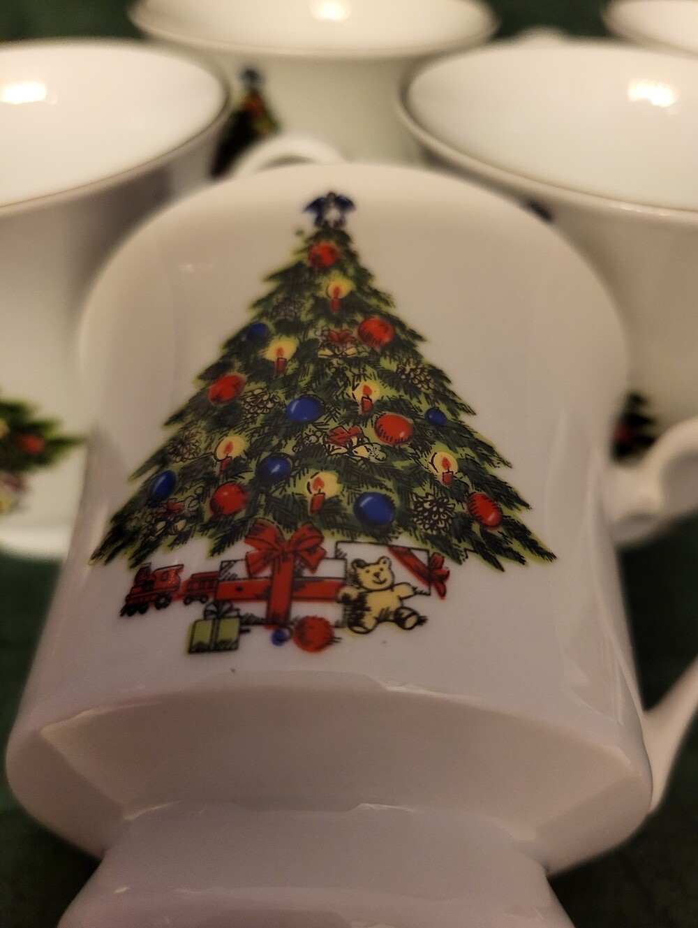 Seagull Fine China Chistmas Tree Set Of 6 Mugs/cups - Picture 4 of 8